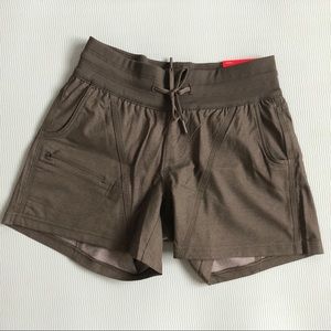 North face green hiking shorts